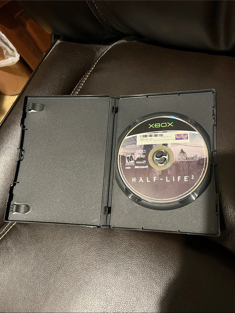Half-Life 2 | Xbox | Game Vault Edition | Pre-Owned | No Manual